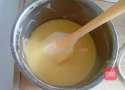 Illustration of how to make eight-inch chiffon cake 3