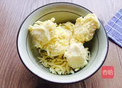 Illustration of tomato and cheese baked rice 2