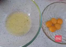 Illustration of how to make chiffon cake 1