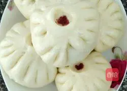 Illustration of how to make bean paste buns 13