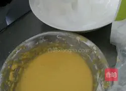 Illustration of how to make chiffon cake 2
