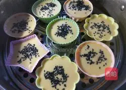 Illustration of how to make honey bean cake 12