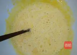 Illustration of how to make original chiffon cake 4