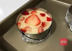 Strawberry yogurt mousse cake recipe 11