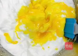 Illustration of how to make chive and meat floss cupcakes 3