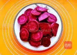 Illustration of how to make purple sweet potato rolls 2