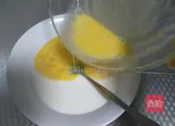 Illustration of how to make egg tarts without whipping cream 7