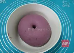 Illustration of how to make purple sweet potato roses 7