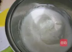 Illustration of how to make chiffon cake 4