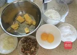 Illustration of how to make walnut soufflé biscuits 1