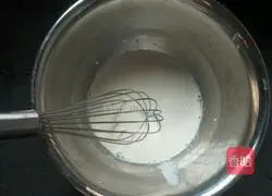 Portuguese Egg Tart Recipe Illustration 2