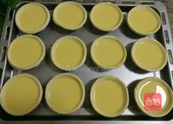 Illustration of how to make egg tarts without whipping cream 10