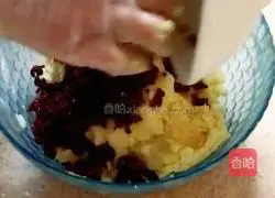 Chinese New Year Cranberry Cookies Recipe Illustration 9