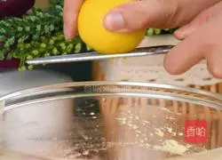 Illustration of how to make lemon cake that combines beauty and deliciousness and you will fall in love with it after one bite 4