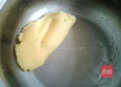 Illustration of how to make lightning puffs 4