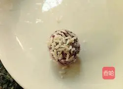Illustration of how to make purple sweet potato and glutinous rice balls 5
