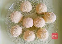 Illustration of how to make potato cheese balls 11