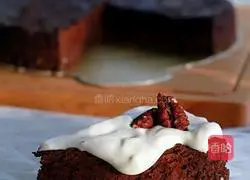 Chocolate Truffle Cake Recipe Illustration 9