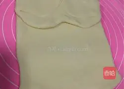 Illustration of how to make homemade egg tart crust 13