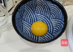 Illustration of how to make two portions of Portuguese egg tarts 8