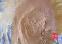 Illustration of how to make jam chiffon cup cake 3