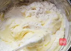  Illustration of how to make egg yolk biscuits 10