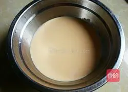 Illustration of making homemade egg tart water 7