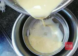 Illustration of how to make original puff pastry egg tart 11