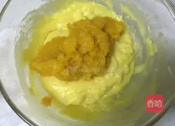 Pumpkin Chiffon Cake Recipe Illustration 9