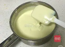 Illustration of how to make lychee chiffon cake 12