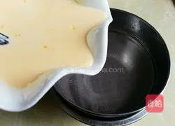 Illustration of how to make homemade egg tart water 6