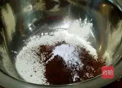 Illustration of how to make marble crack cookies 6