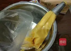 Illustration of how to make chocolate cream puffs 5