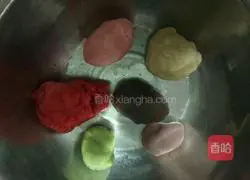 Yangliu Youth Drawing Cookies Illustration 3