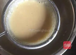 Yellow Peach Portuguese Egg Tart Recipe Illustration 5