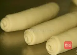 Illustration of how to make two-color donuts 6