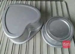 Heart-shaped Xiaoliu Cake Recipe Illustration 17