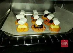 Orange Sweetheart Baked Cookies Illustration 9