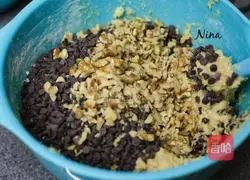 Oatmeal Chocolate Bean Cookies Recipe Illustration 9