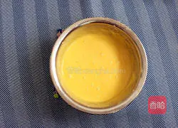 Illustration of how to make homemade chiffon cake 6