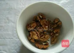 How to make red dates with walnuts Illustration 2