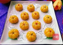 Illustration of how to make cute little pumpkins 12