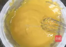 Illustration of how to make chiffon cake 4