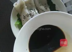 Hong Kong style Illustration of making Zhai rice rolls 10