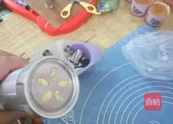 Illustration of how to make cookies 5