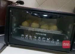 Illustration of how to make puffs 7