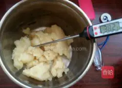 Illustration of how to make crispy puffs 7