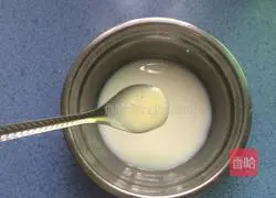 Illustration of how to make cream-free banana tart 3