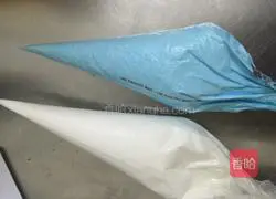 Illustration of how to make Jingle Cat Cake 7 