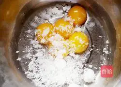 Illustration of how to make egg yolk biscuits 2